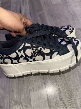Guess Navy and White Logo Platform Sneakers